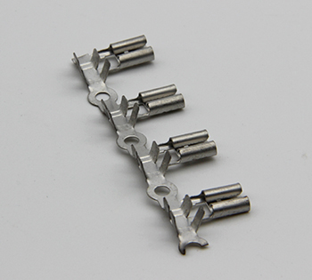 聯(lián)系我們-新盛娛樂(lè)游戲公司-13408888125-在線客服電話微信同步